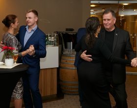 Kateřina Neumannová, česká olympionička a Jan Smigmátor, český swingový zpěvák (136)
